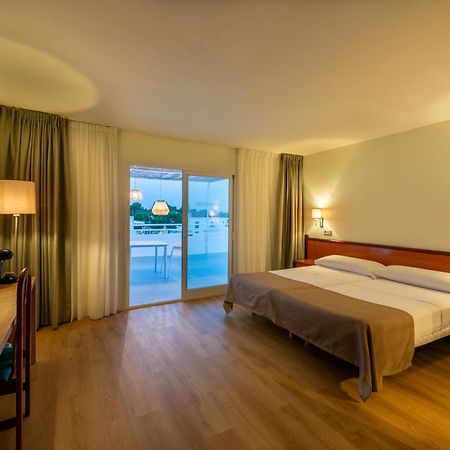 Iroco Hostal Cala D´Or Buitenkant foto
