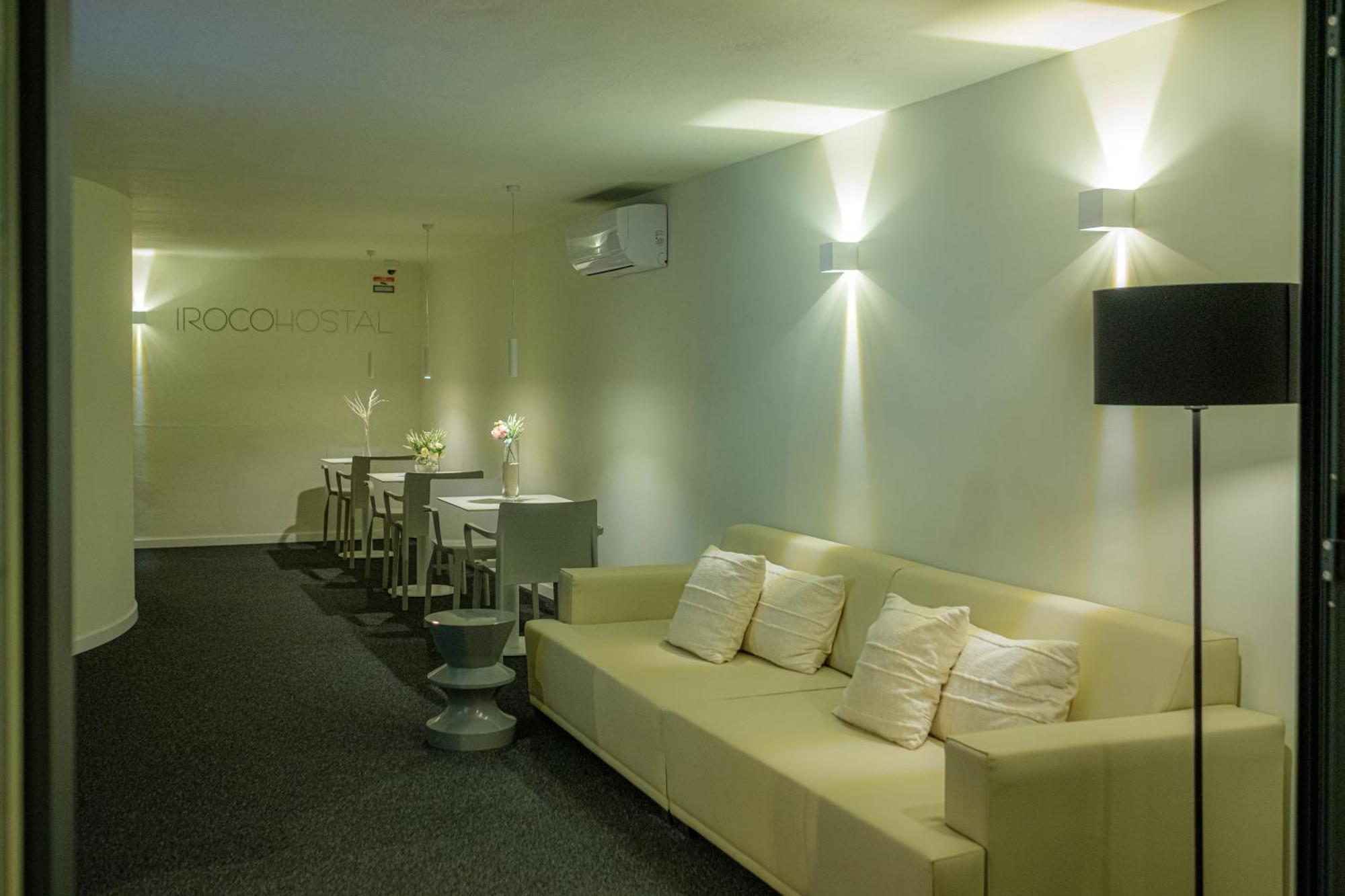 Iroco Hostal Cala D´Or Buitenkant foto